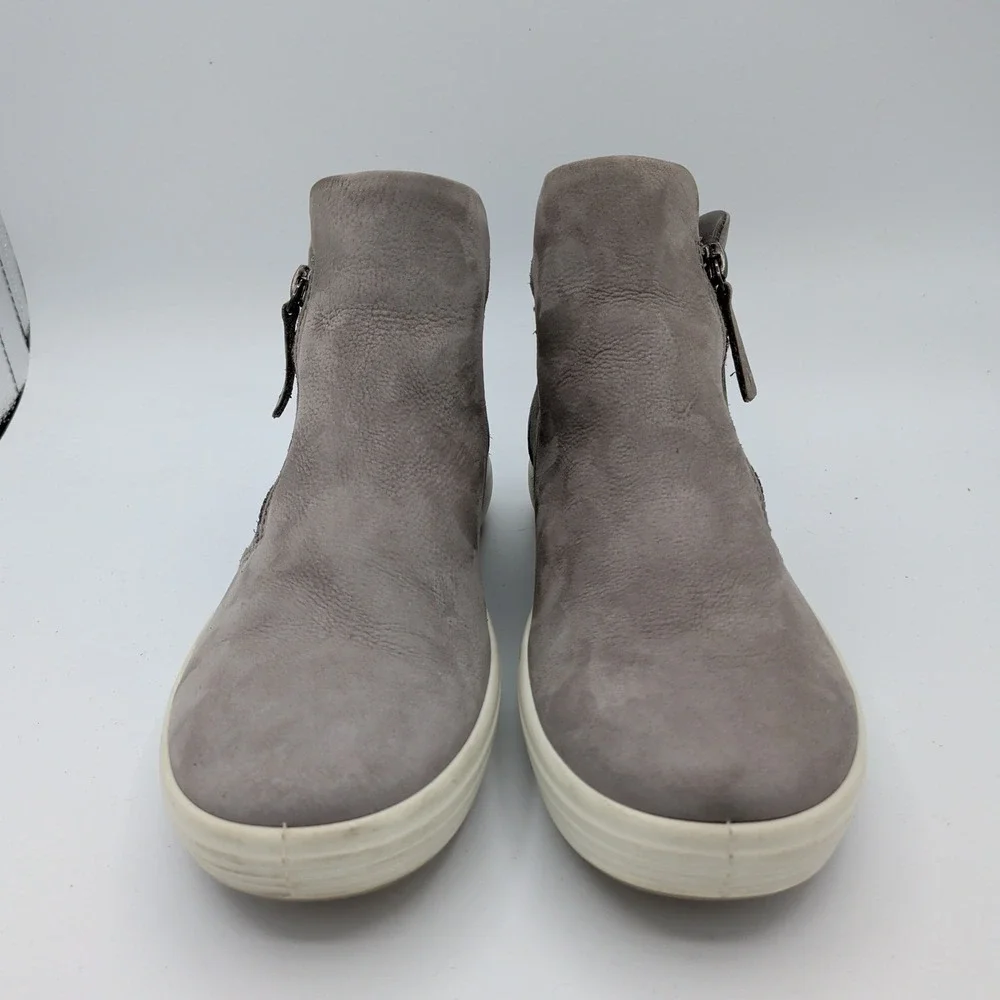 ECCO Soft 7 Tred Zip Grey‎ Leather High Top Sneakers Womens 6-6.5 Comfort Casual
